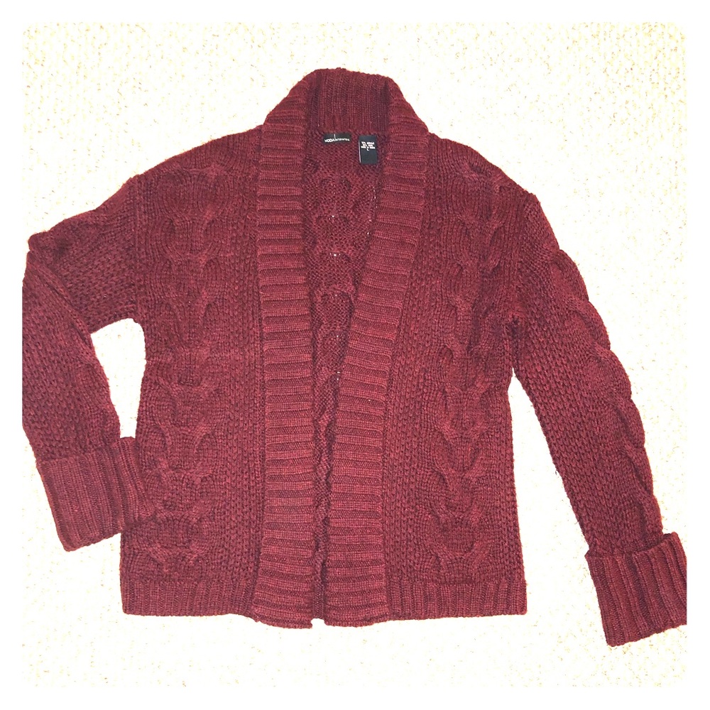 Moda International sweater